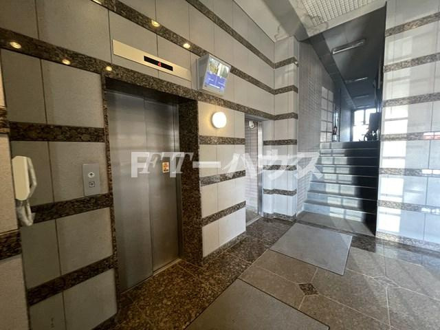 幕張台パークレジデンスのエントランス