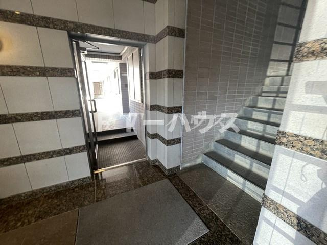 幕張台パークレジデンスのエントランス