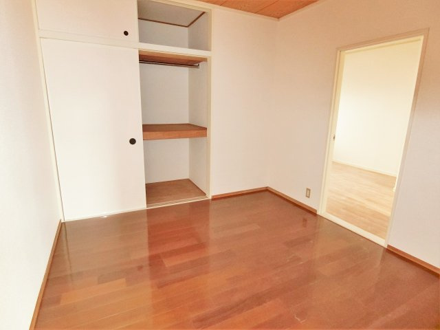 Tレジデンスシーの洋室