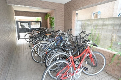 【その他共用部分】 | アヴァンティ哲学堂公園 | 駐輪場