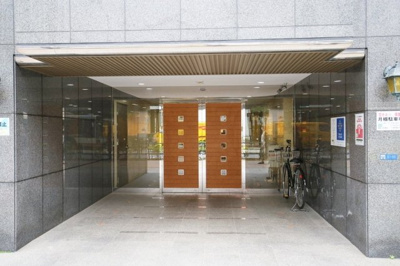 【エントランス】 | パレステュディオ新宿パークサイド