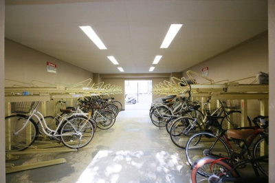 【その他共用部分】 | パレステュディオ新宿パークサイド | 駐輪場