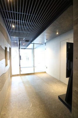 【エントランス】 | プラウドフラット神楽坂Ⅲ | エントランス内側　※参考写真