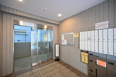 【エントランス】 | ロイヤルパレス初台