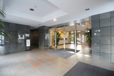 【エントランス】 | リシェ広尾