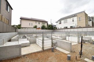 【外観】 | 現地見学や資料請求などお気軽にお問合わせ下さい。
周辺環境とあわせて現地ご案内致します。