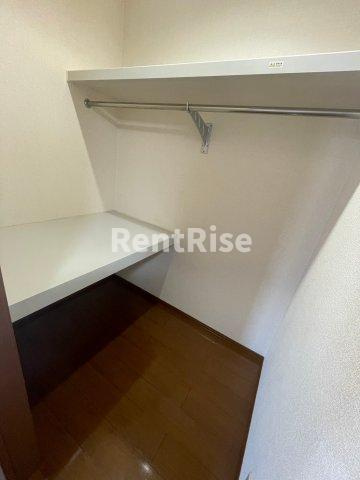 アムールイワタの収納