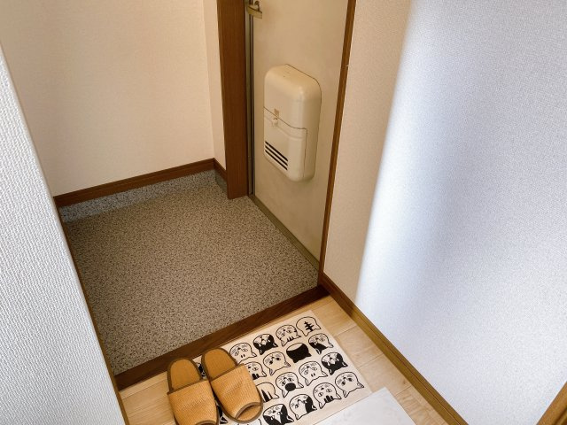 ニューバードハイツ　IIの玄関