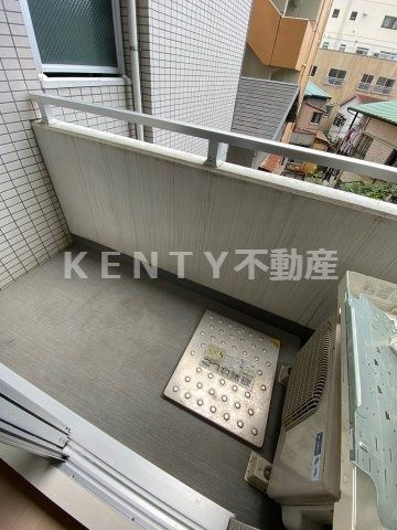 【バルコニー】 | ドゥーエ蒲田 | お洗濯にも便利なバルコニー付き