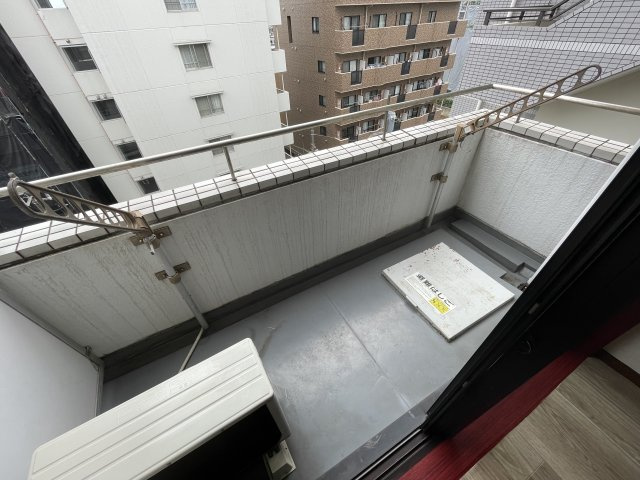 高野山第一ビルのバルコニー