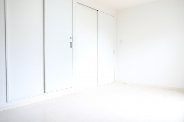 【洋室】 | パールハイツ | 広々とした洋室です