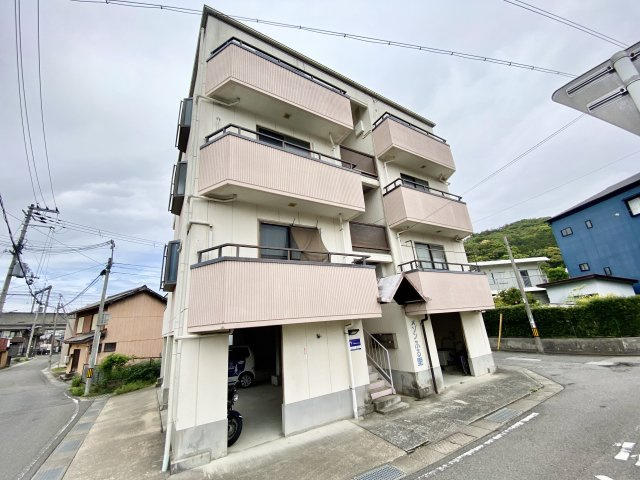 メゾンふるさとの外観