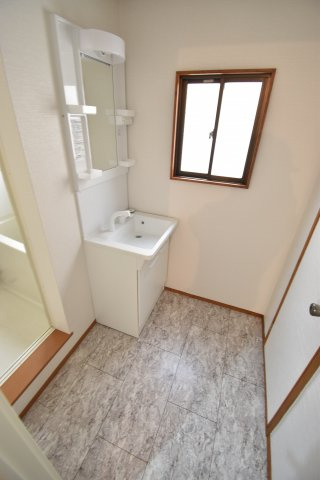 マンション寿の洗面所