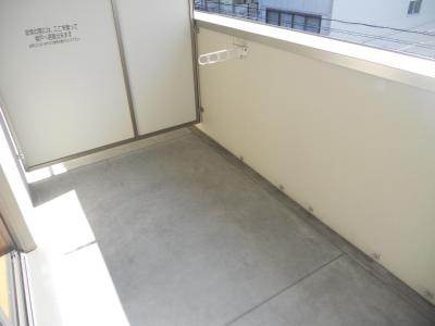 ビレイユ真英富小路高辻のバルコニー|広いベランダ