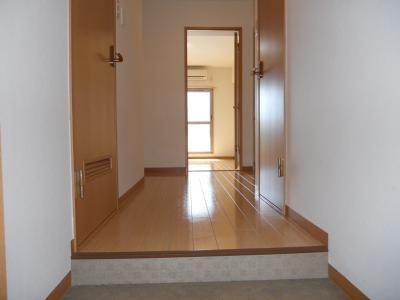 ビレイユ真英富小路高辻の展望|玄関から～