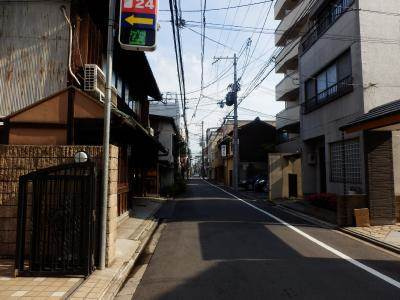 ビレイユ真英富小路高辻の周辺|前面道路
