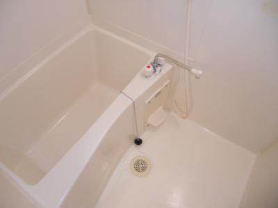 ビレイユ真英富小路高辻の浴室|お風呂