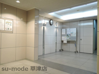 【エントランス】