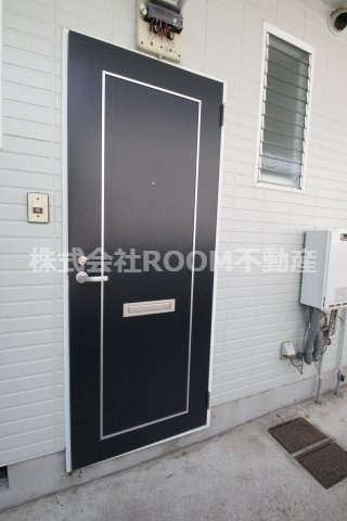 ラ・フォンテーヌの玄関|明るい玄関です