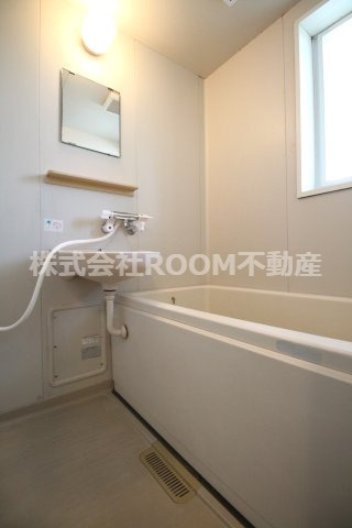 ラ・フォンテーヌの浴室|ゆったり過ごせるお風呂です