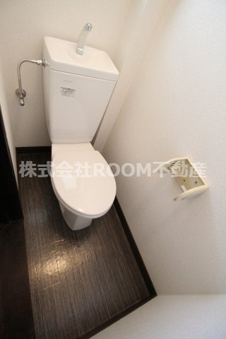 ラ・フォンテーヌのトイレ|落ち着いたトイレです