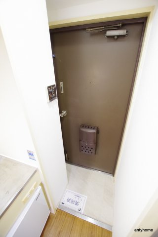 ルネッサンス西梅田　仲介手数料無料の玄関