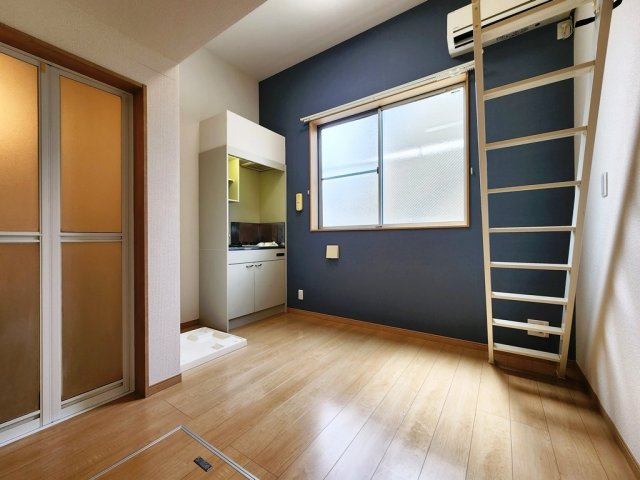 【居間・リビング】 | 洋室