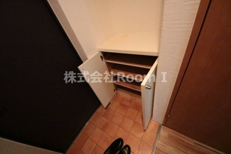 【収納】 | レジェンドール堺筋本町 | こまごまとしたものを収納できそうですね