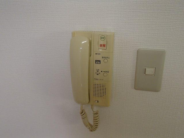 【設備】 | マジェスタ八戸ノ里 | インターホン