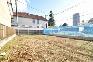 【外観】 | 現地見学や資料請求などお気軽にお問合わせ下さい。
周辺環境とあわせて現地ご案内致します。