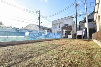 【外観】 | 現地見学や資料請求などお気軽にお問合わせ下さい。
周辺環境とあわせて現地ご案内致します。