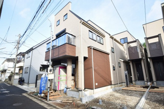 【外観】 | 現地見学や資料請求などお気軽にお問合わせ下さい。
周辺環境とあわせて現地ご案内致します。