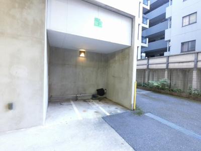 【その他共用部分】 | リブゼ横浜サザンティアラ | バイク置場です。
