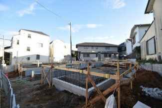 【外観】 | 現地見学や資料請求などお気軽にお問合わせ下さい。
周辺環境とあわせて現地ご案内致します。