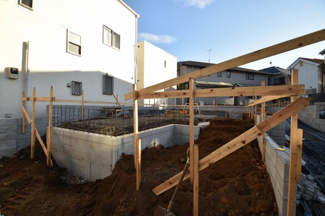 【外観】 | 現地見学や資料請求などお気軽にお問合わせ下さい。
周辺環境とあわせて現地ご案内致します。