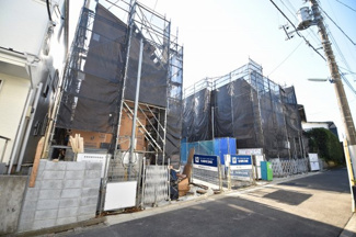 【外観】 | 現地見学や資料請求などお気軽にお問合わせ下さい。
周辺環境とあわせて現地ご案内致します。