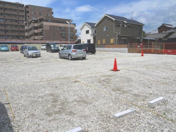 中辻町モータープールの駐車場