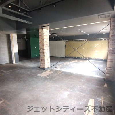 【内装】 | ローソン天六店2階店舗