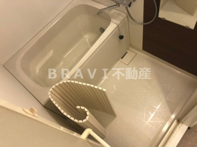 レジディア堺筋本町　BRAVI不動産の浴室|【プライムツリー内久宝寺】お風呂で日々の疲れを落としましょう