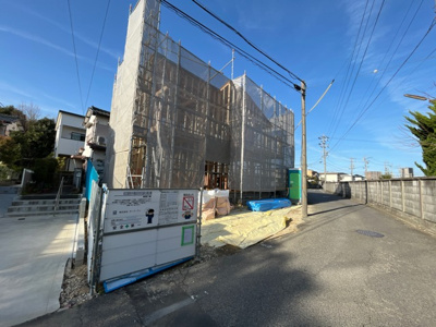 【前面道路含む現地写真】 | 千種区月ヶ丘第2期　1号棟　＜仲介手数料無料＞上野小・振甫中　新築一戸建て | 4/1撮影
住宅ローンアドバイザーの村田です。住宅ローン審査が通らなかった方、あきらめる前にご相談ください。