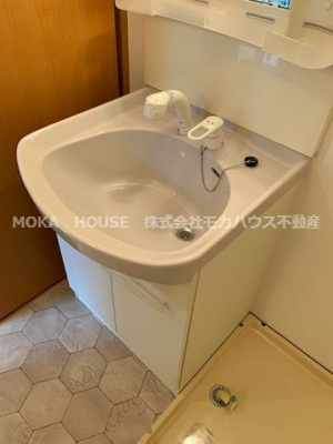 【洗面所】 | プランドール夢咲 | 使いやすい洗面所です