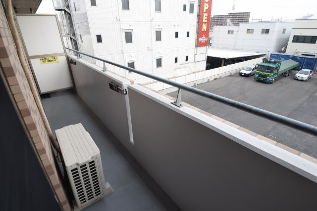 ガーデンアネックスのバルコニー|バルコニー
