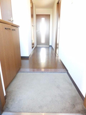 【玄関】 | グローリー | ★別部屋参考写真★