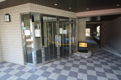 【エントランス】 | ジュネーゼ梅田北プラウディア