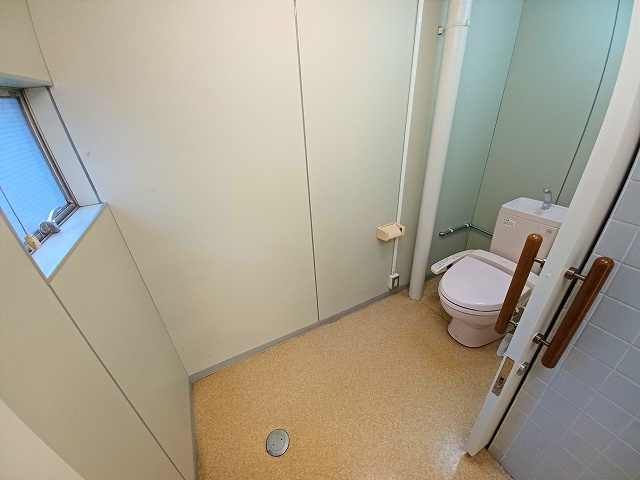 城南建設会館のトイレ