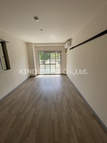 千光シティハイムの居間・リビング