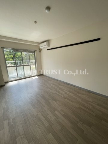 千光シティハイムの居間・リビング