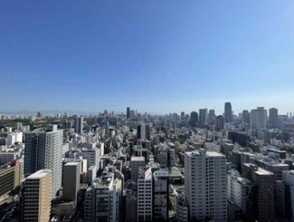 【展望】 | 南向きバルコニーからの眺望・南東方向に大阪城公園が望めます！