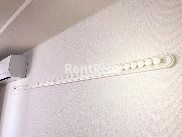 プレッソリーバ玉ノ井|室内ハンガー