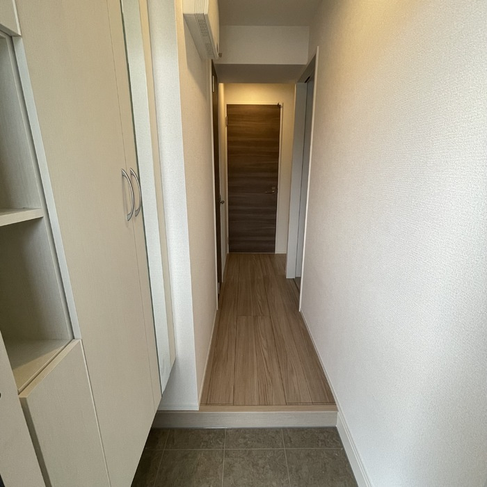 Newdorf壱番館 の玄関